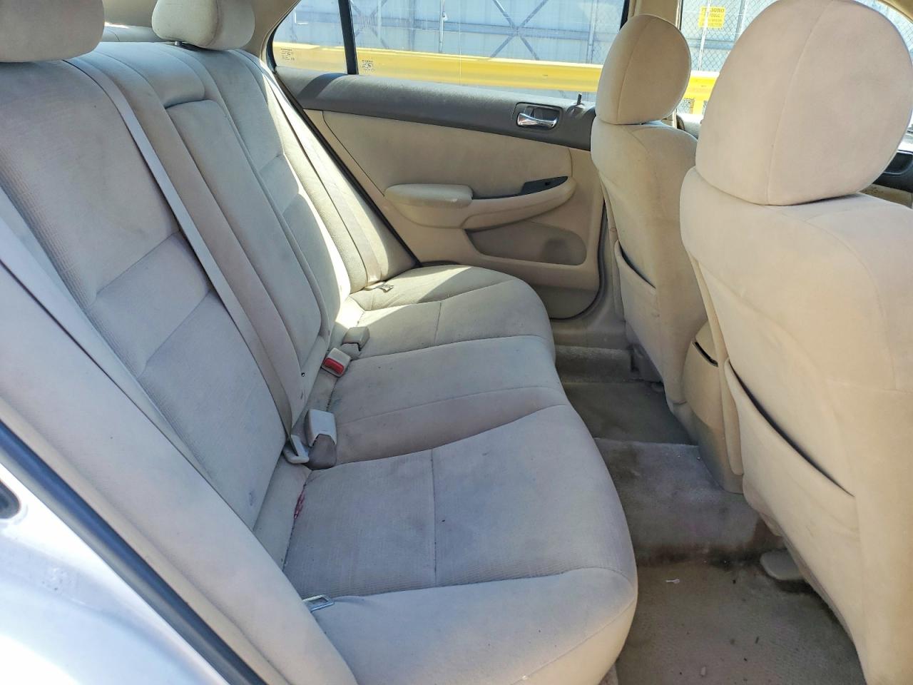 2007 HONDA ACCORD photo 19