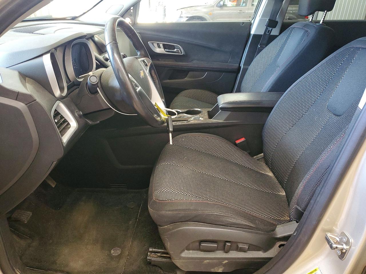 2015 CHEVROLET EQUINOX LT photo 7