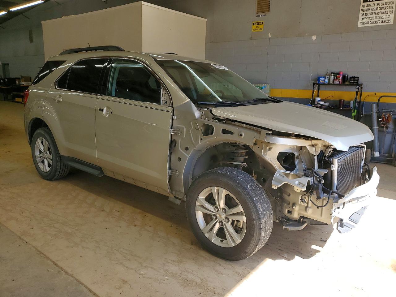 2015 CHEVROLET EQUINOX LT photo 4