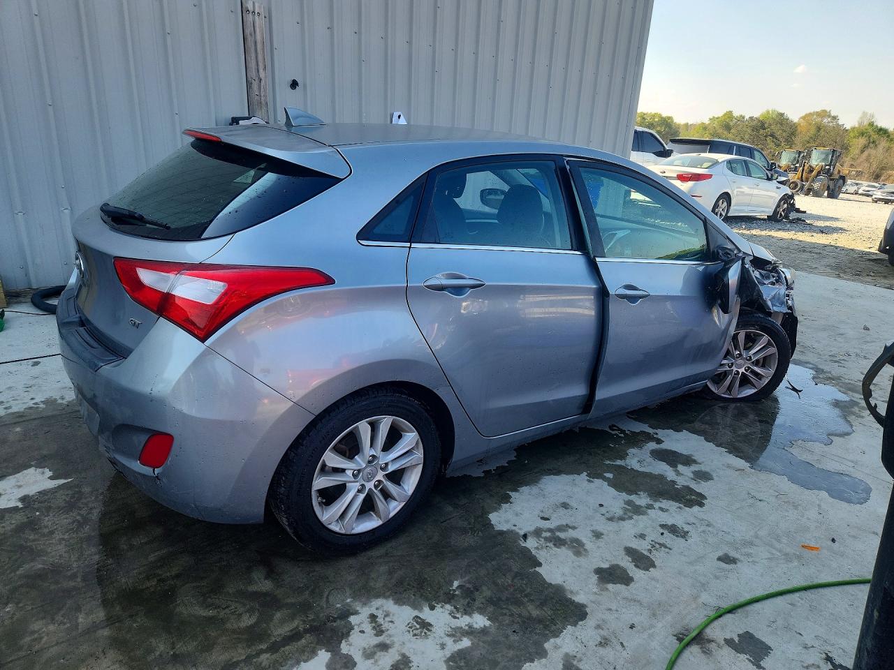 2013 HYUNDAI ELANTRA GT BASE photo 3