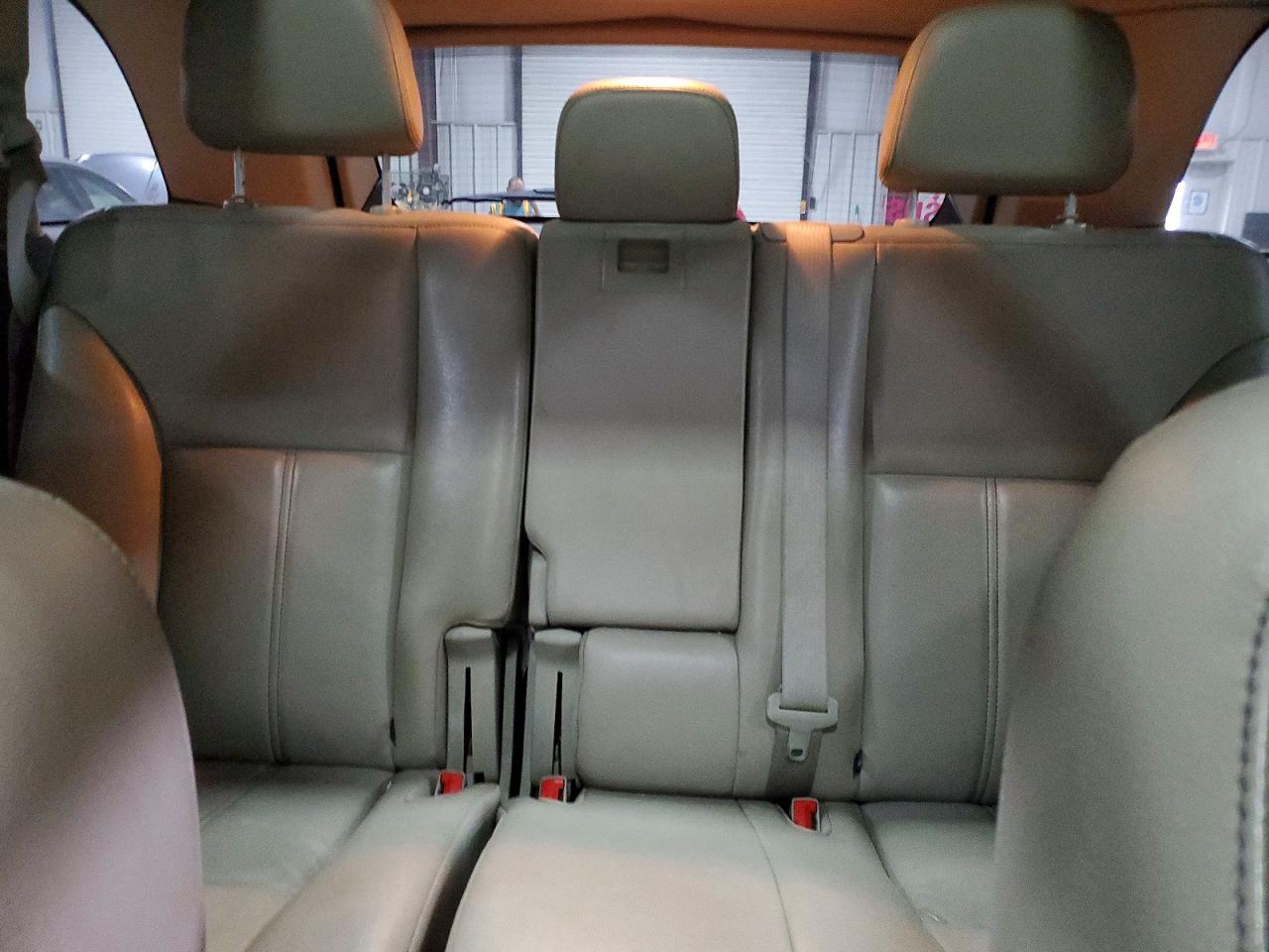 2011 FORD EDGE SEL photo 28