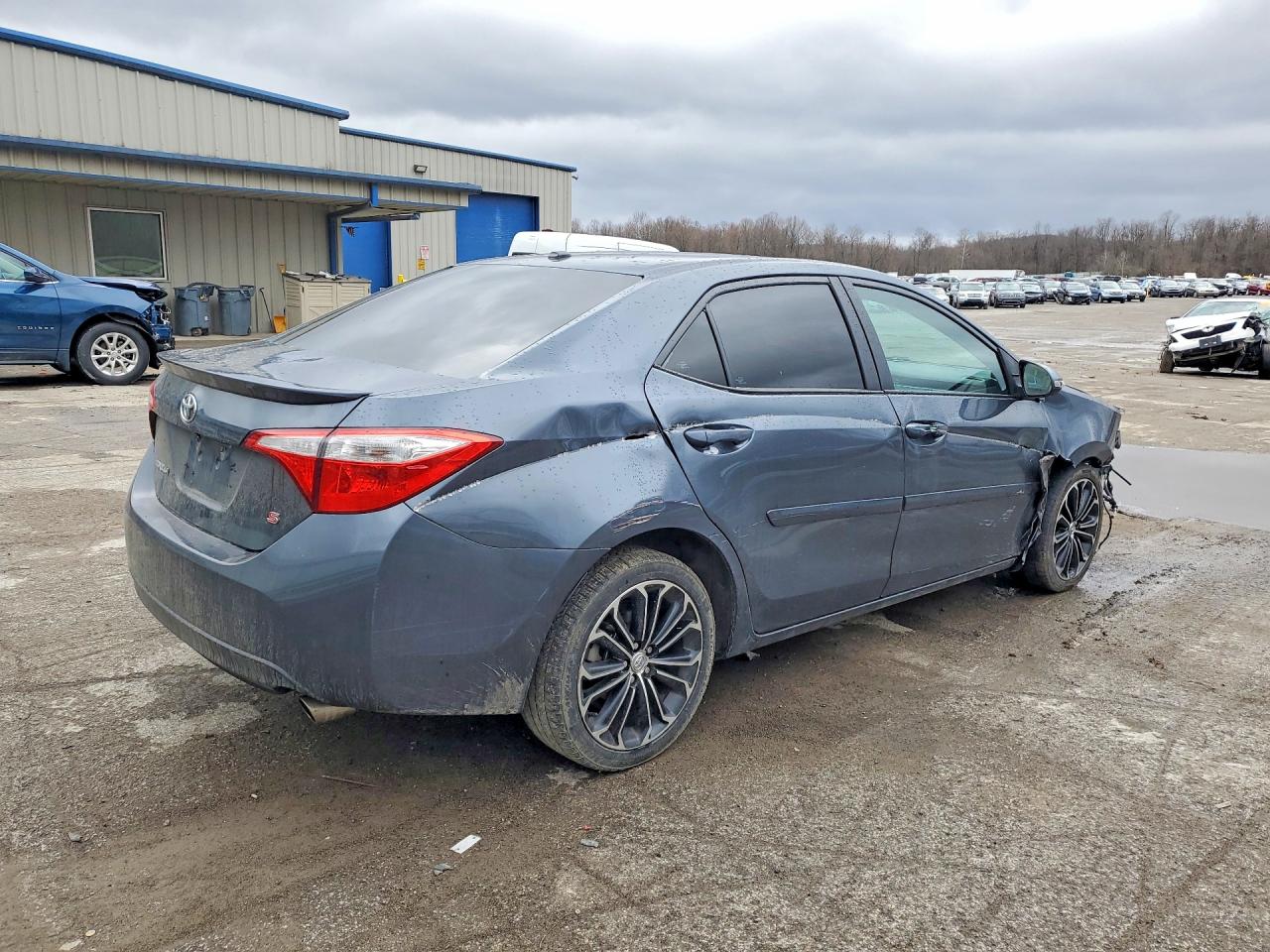 2015 TOYOTA COROLLA S PREMIUM photo 3