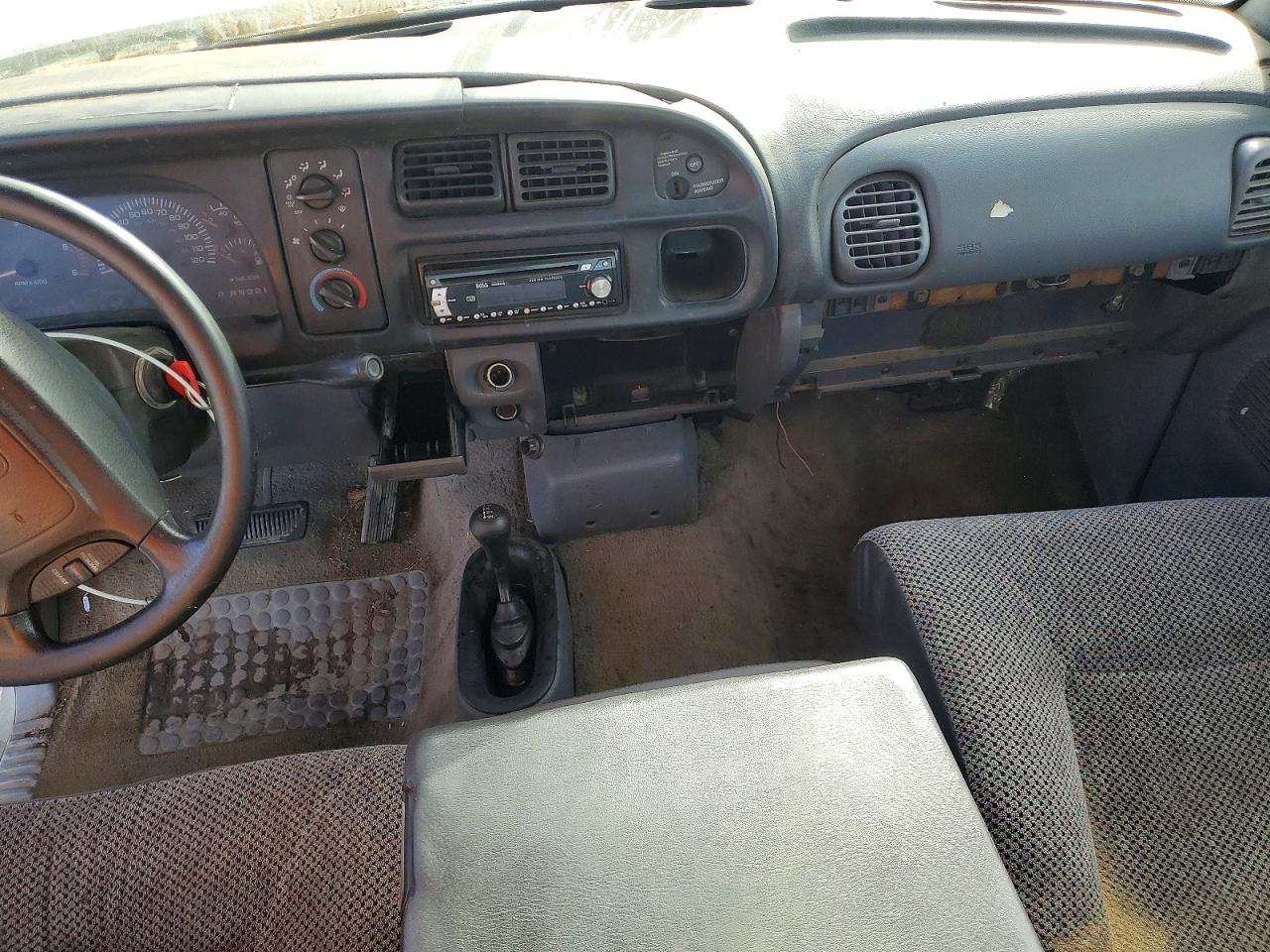 2001 DODGE RAM 1500 photo 15