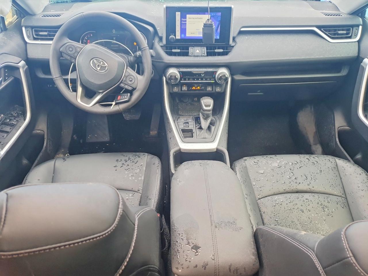 2024 TOYOTA RAV4 XLE PREMIUM photo 8