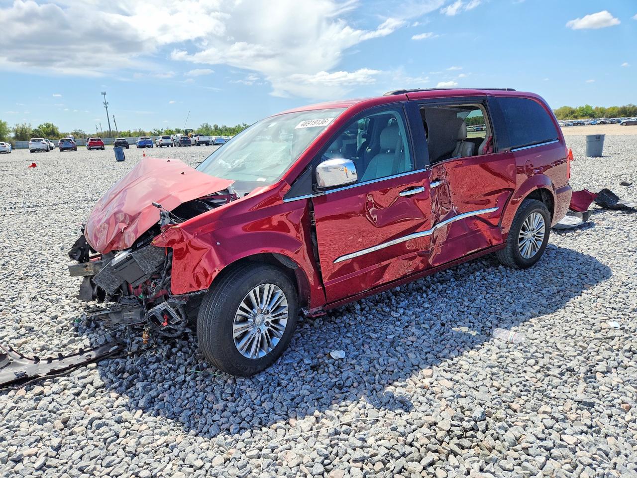 2013 CHRYSLER TOWN & COUNTRY