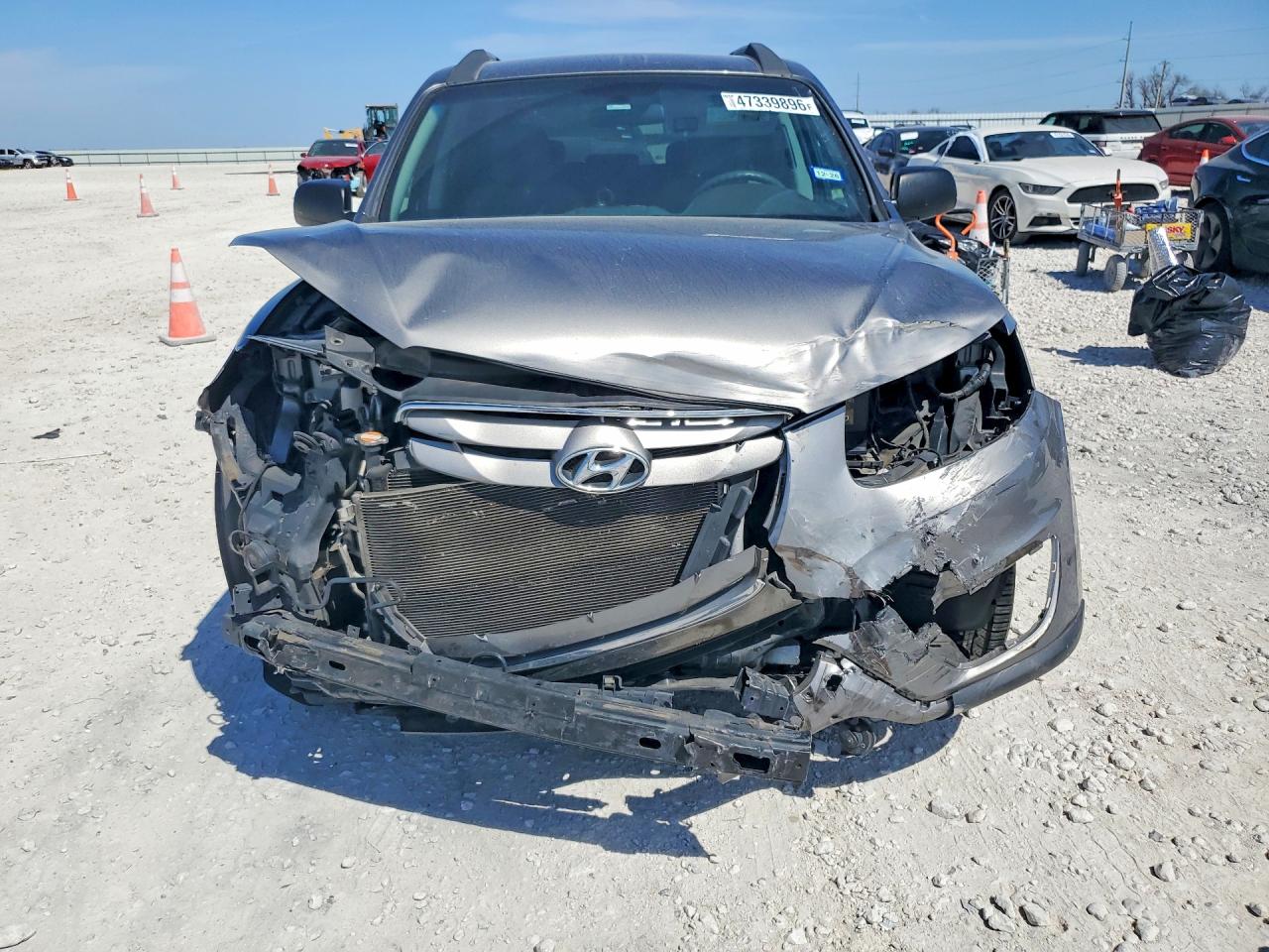 2011 HYUNDAI SANTA FE GLS photo 13
