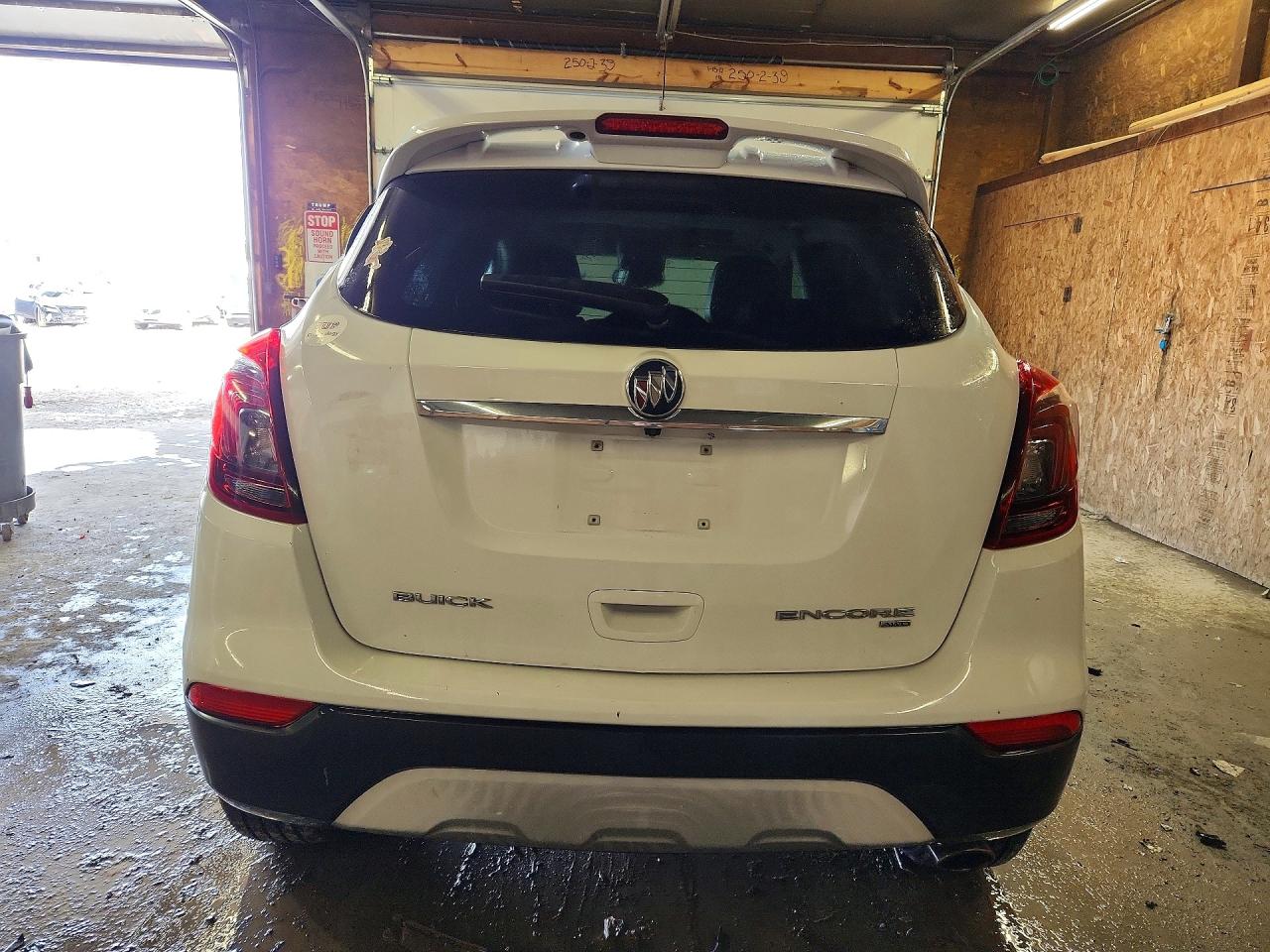 2017 BUICK ENCORE SPORT TOURING photo 11
