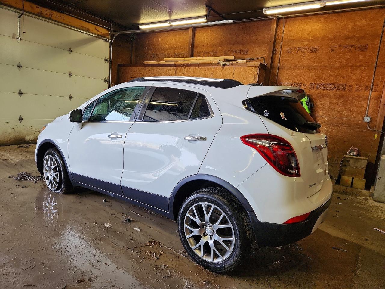 2017 BUICK ENCORE SPORT TOURING photo 3