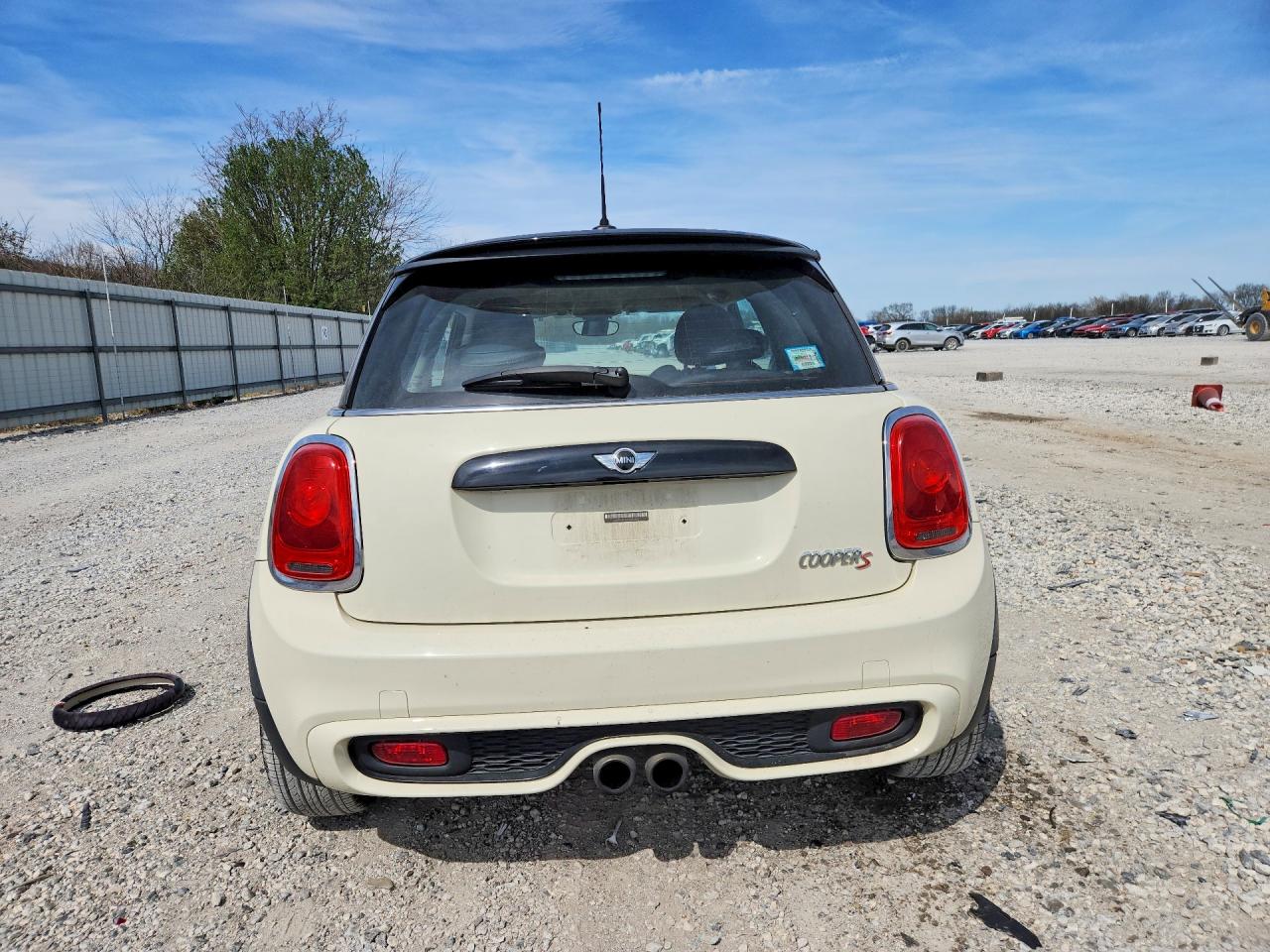 2017 MINI COOPER S photo 11