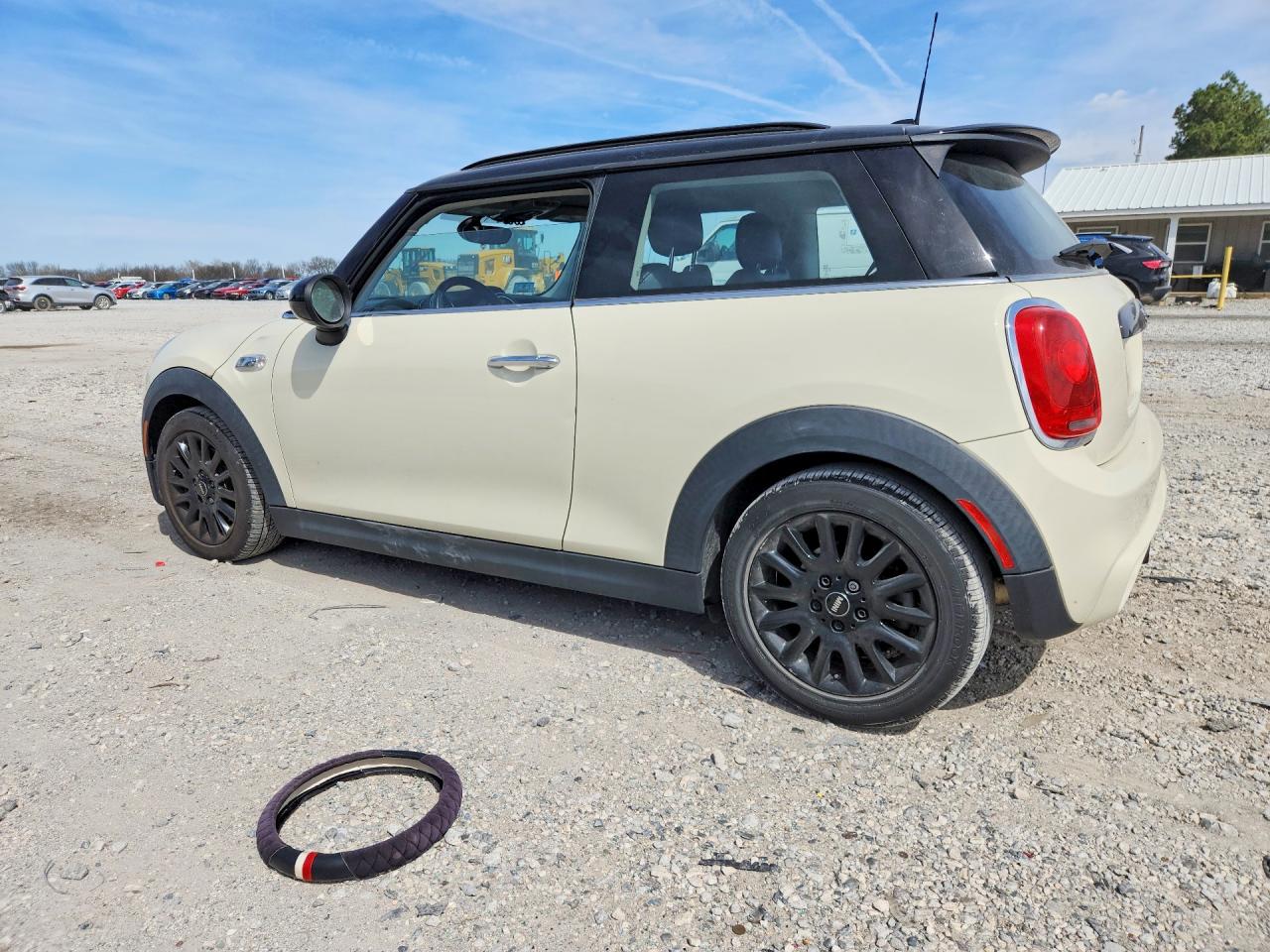 2017 MINI COOPER S photo 3