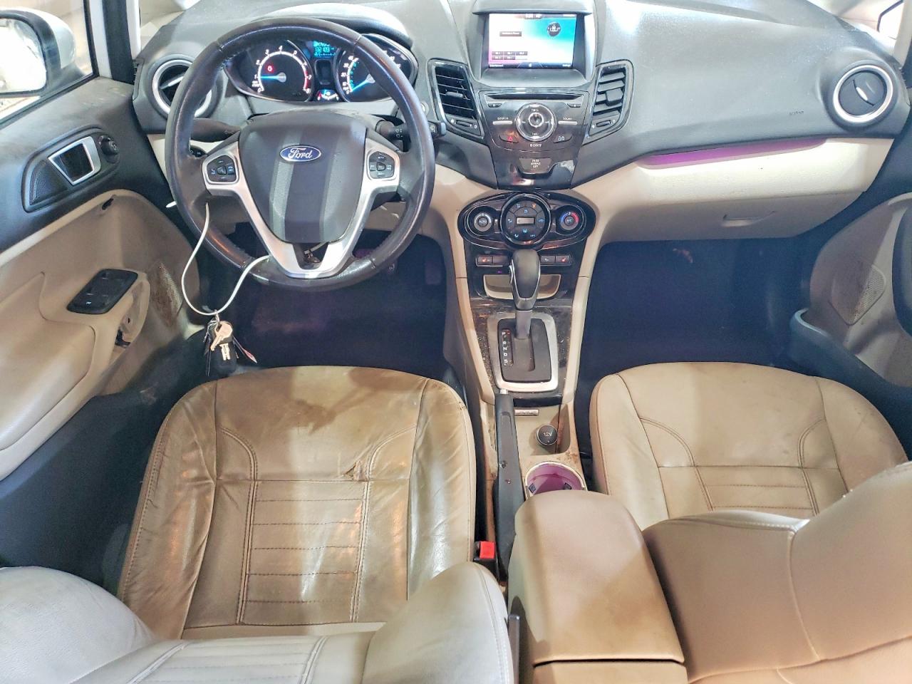 2015 FORD FIESTA TITANIUM photo 22