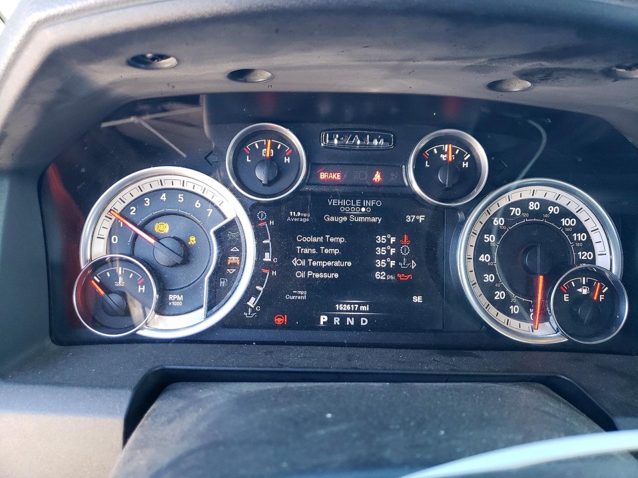 2014 RAM 1500 SLT photo 17