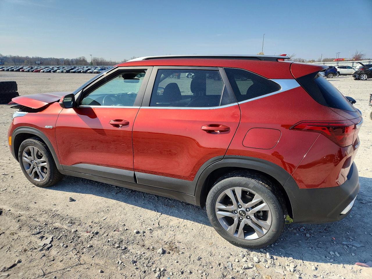 2021 KIA SELTOS S photo 3