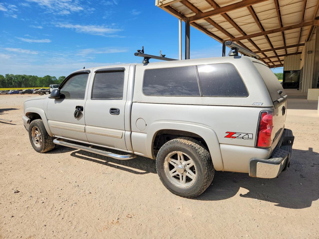 2007 CHEVROLET SILVERADO K1500 CLASSIC CREW CAB photo 2