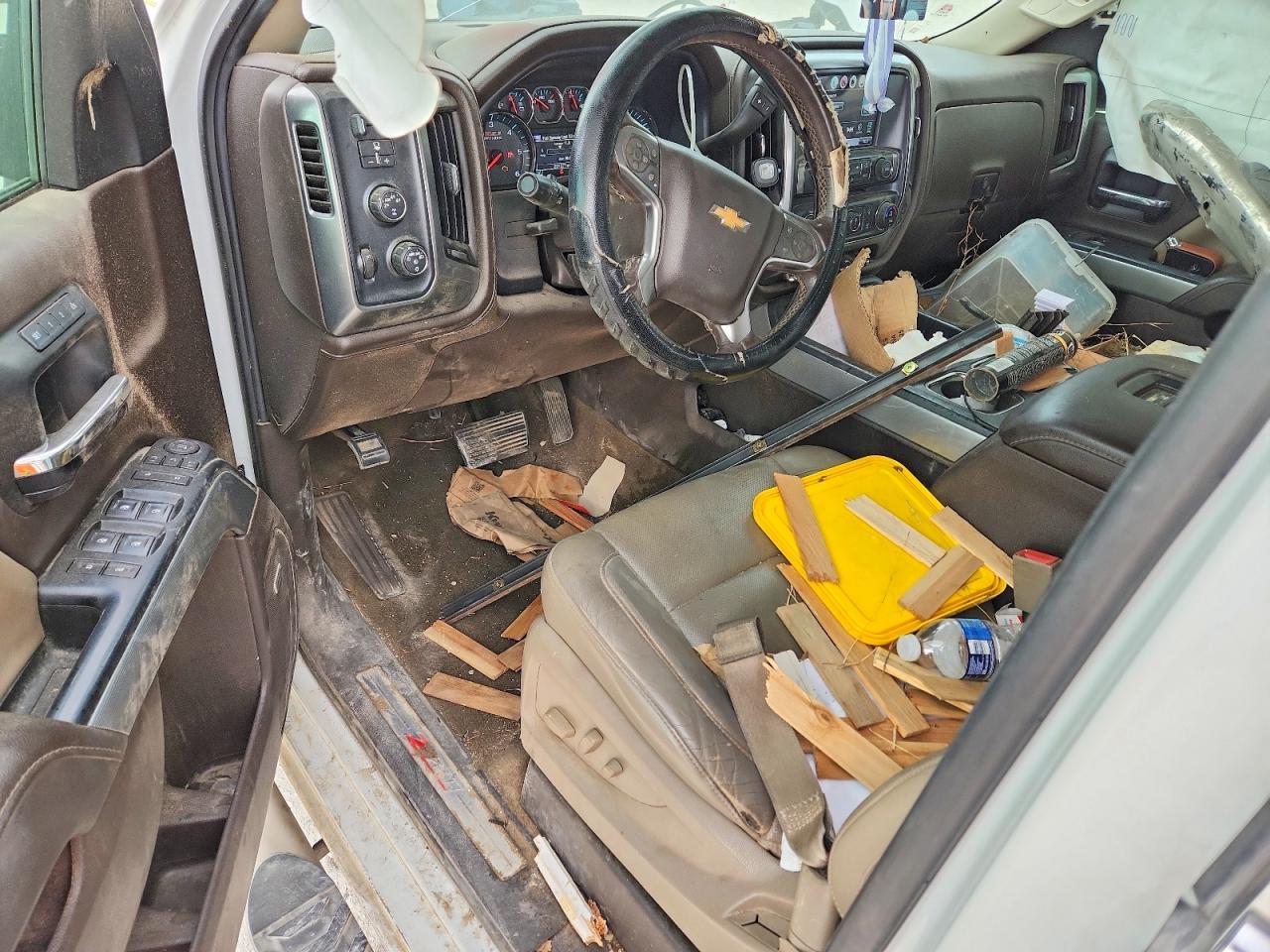 2016 CHEVROLET SILVERADO K1500 LTZ photo 8