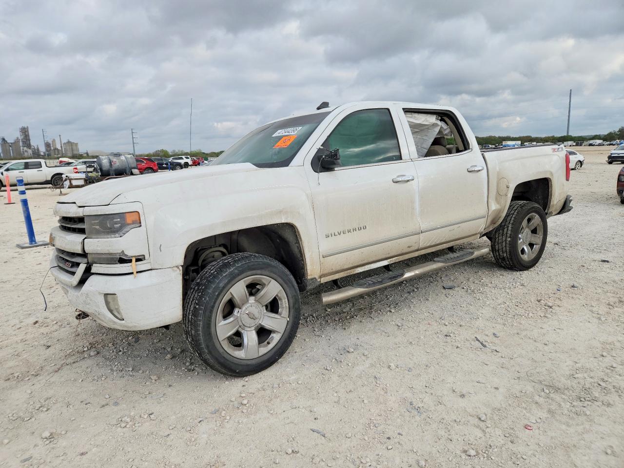 2016 CHEVROLET SILVERADO