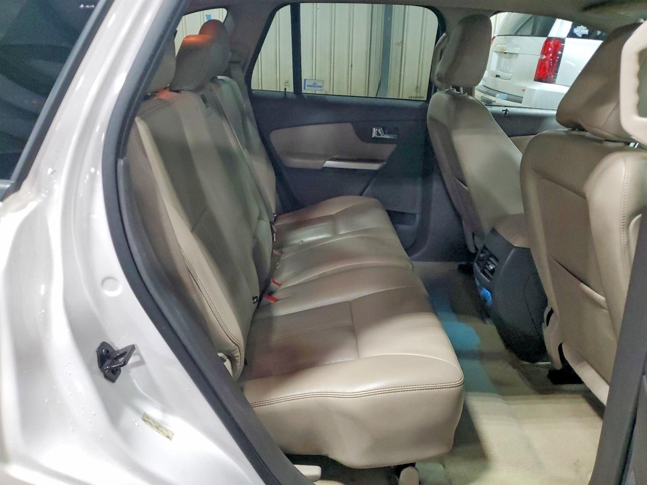 2011 FORD EDGE SEL photo 31