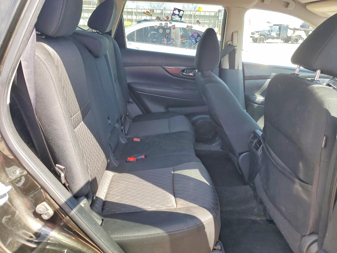 2017 NISSAN ROGUE SV photo 21