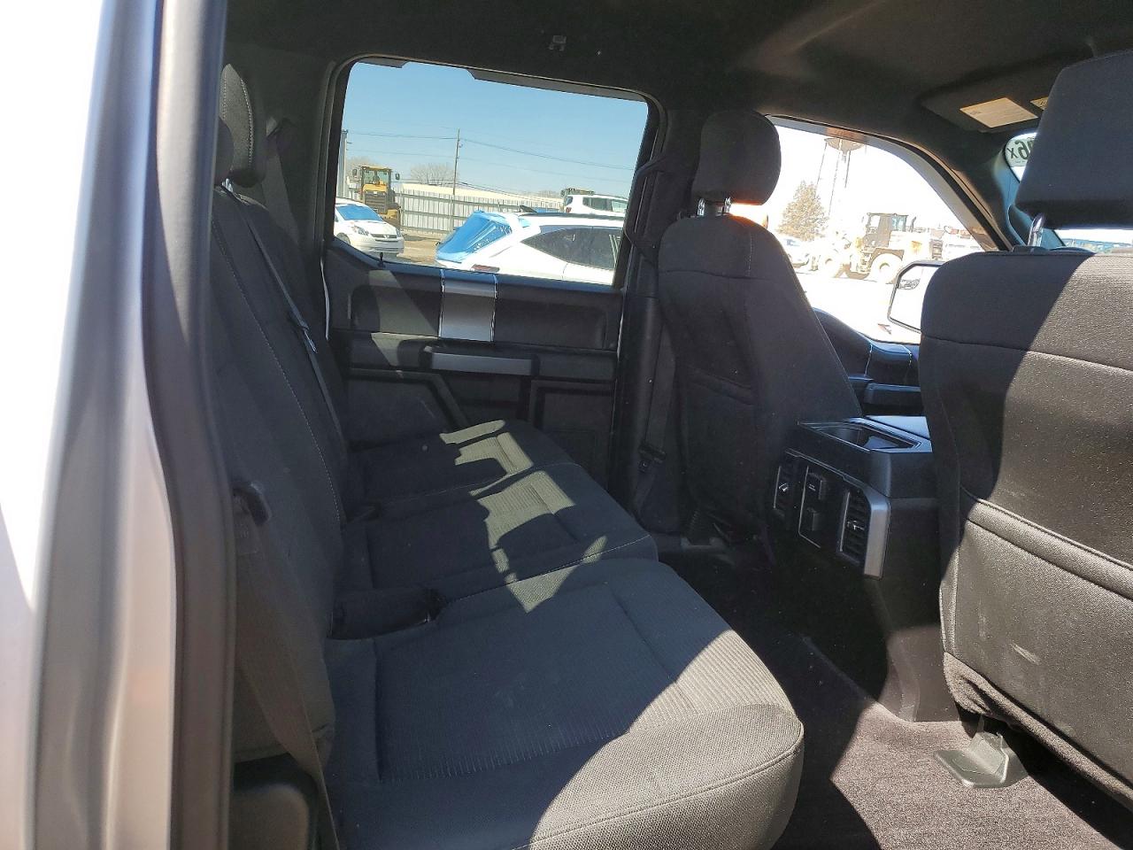 2016 FORD F150 SUPERCREW photo 10