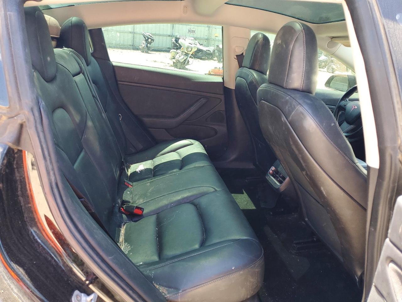2019 TESLA MODEL 3 photo 10