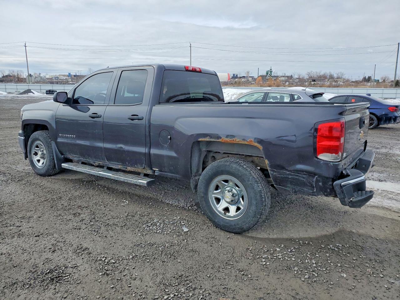 2014 CHEVROLET SILVERADO C1500 photo 2