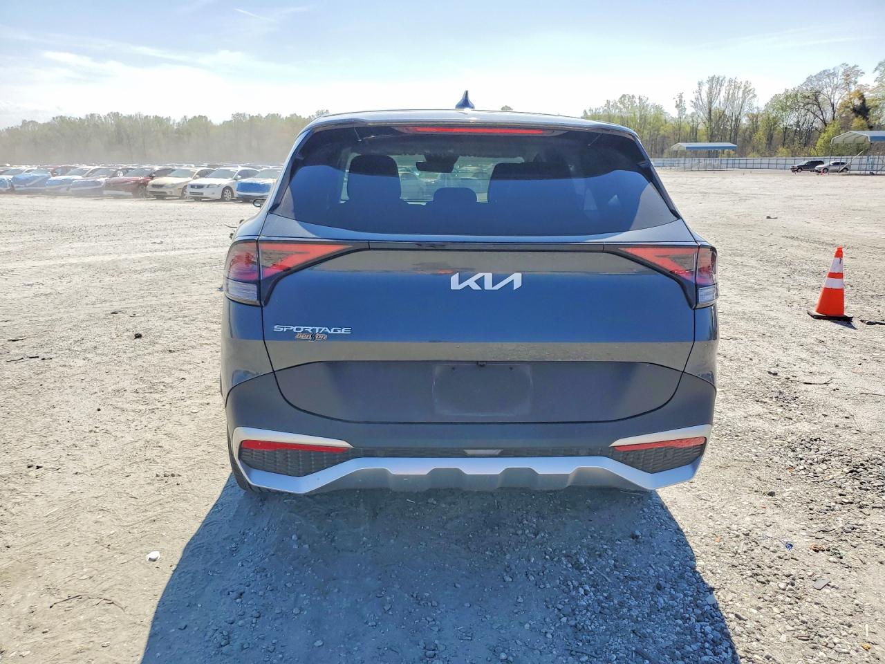 2023 KIA SPORTAGE EX photo 11
