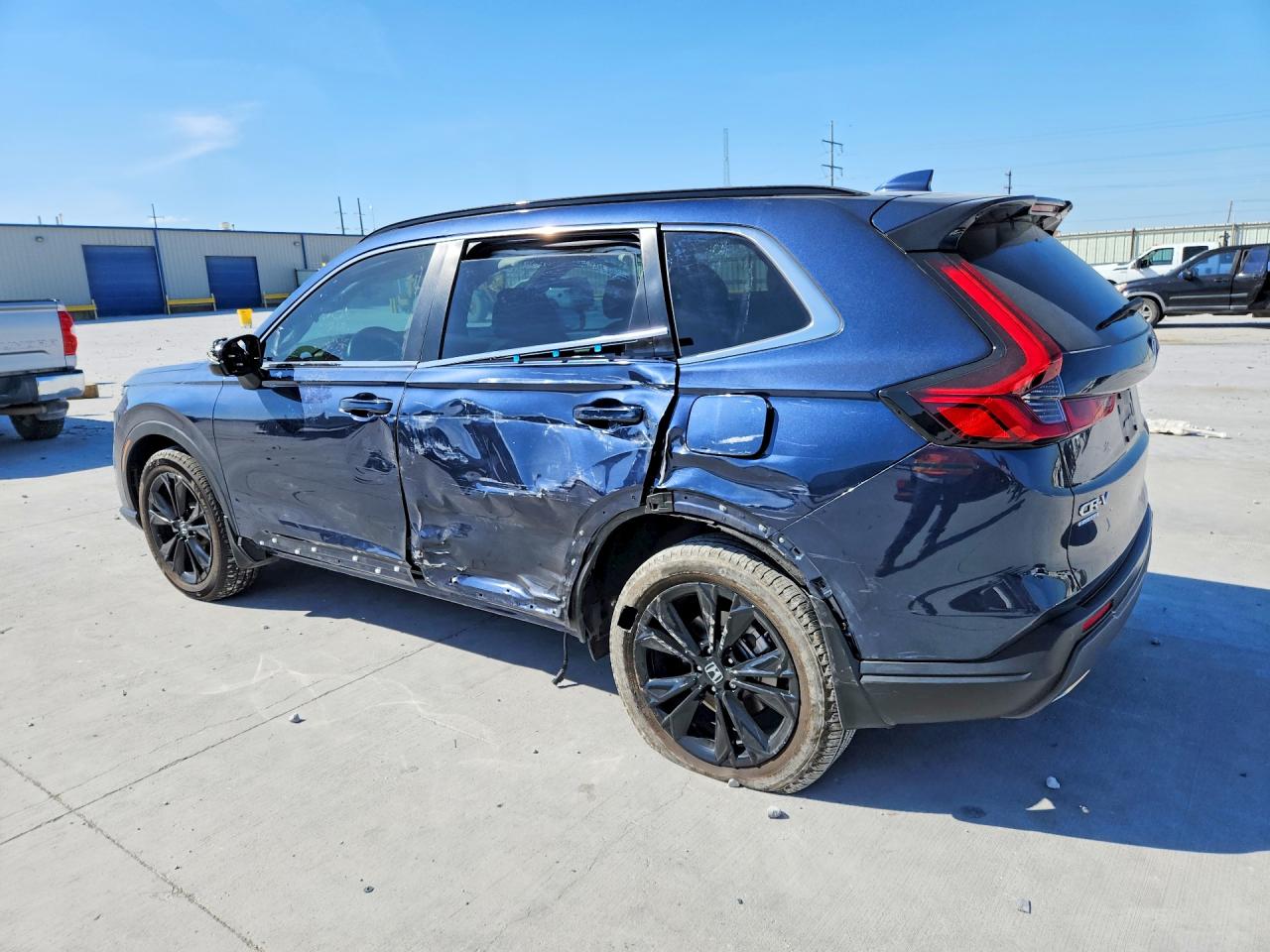 2025 HONDA CR-V SPORT TOURING photo 3