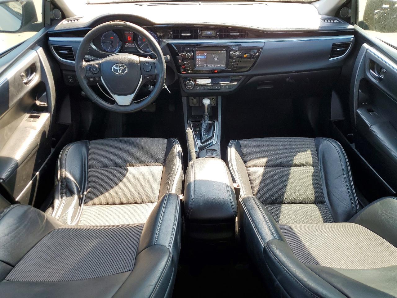 2015 TOYOTA COROLLA S PLUS photo 15