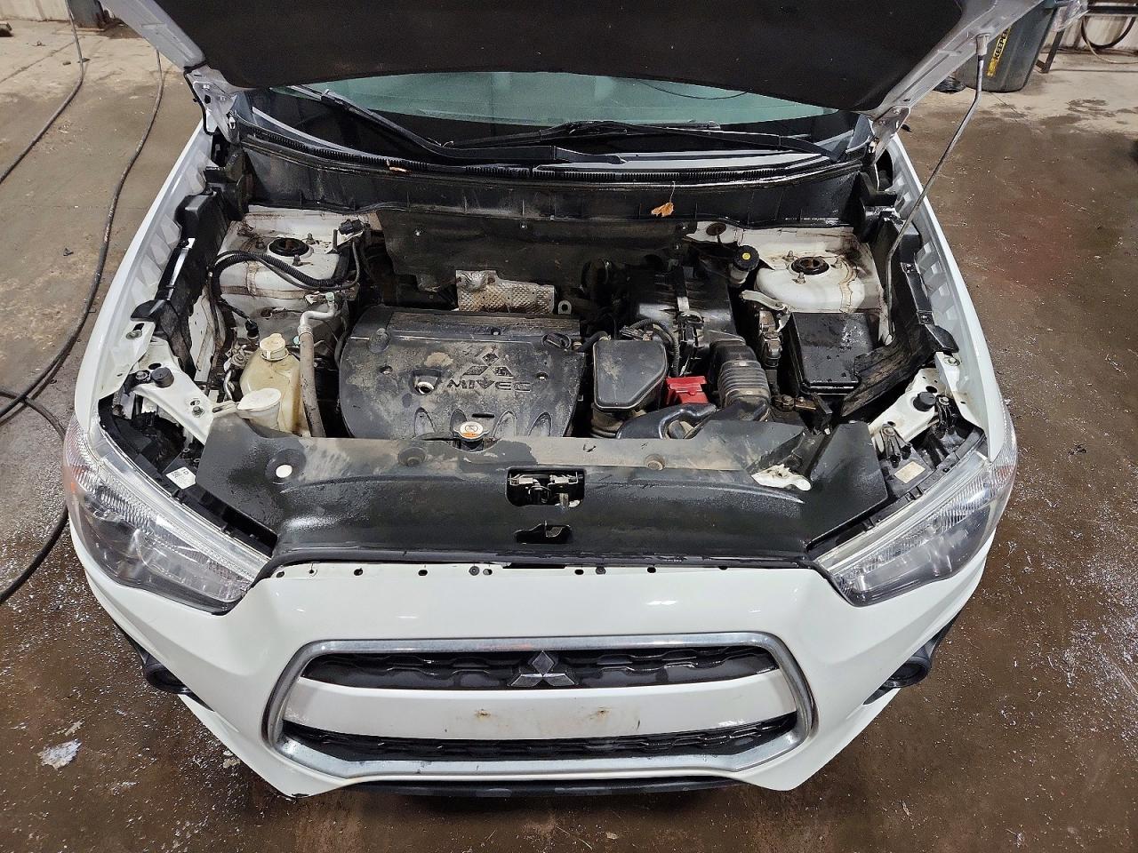 2015 MITSUBISHI OUTLANDER SPORT ES photo 23