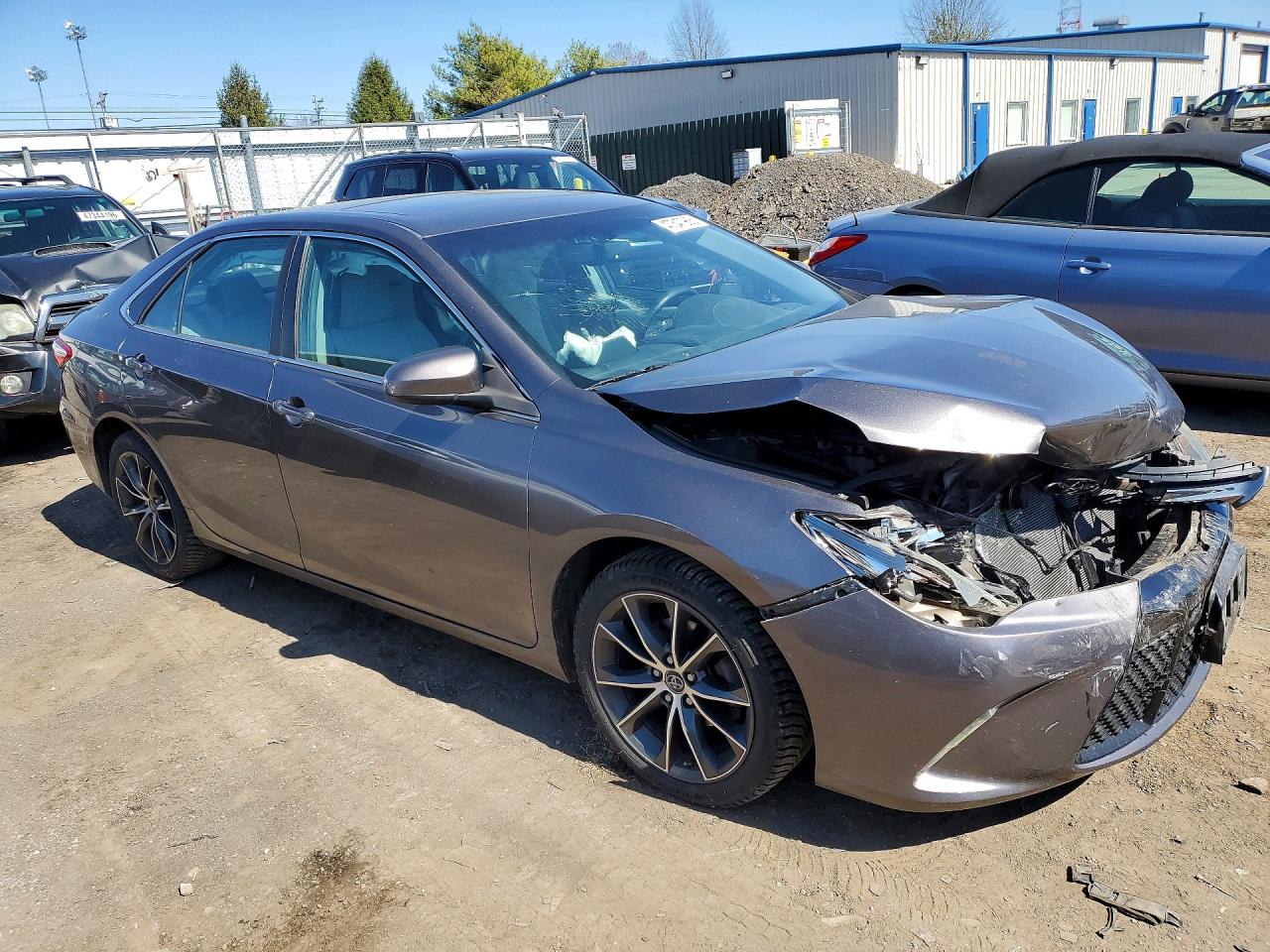 2015 TOYOTA CAMRY XSE photo 7