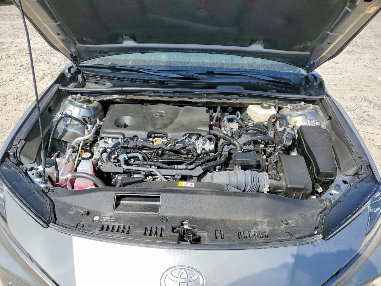 2025 TOYOTA CAMRY XLE photo 23