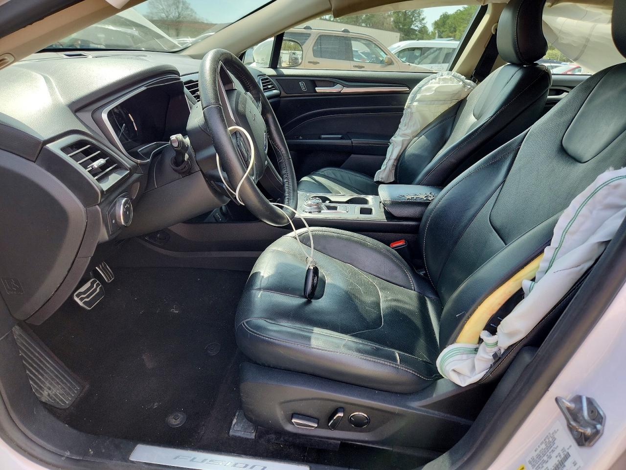 2017 FORD FUSION TITANIUM photo 13