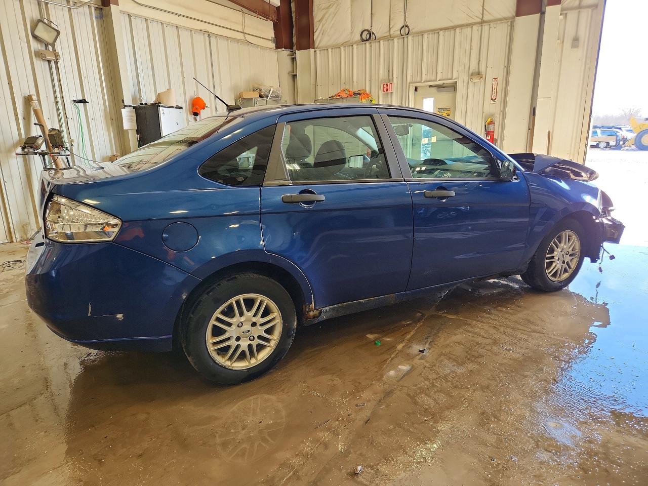2009 FORD FOCUS SE photo 3