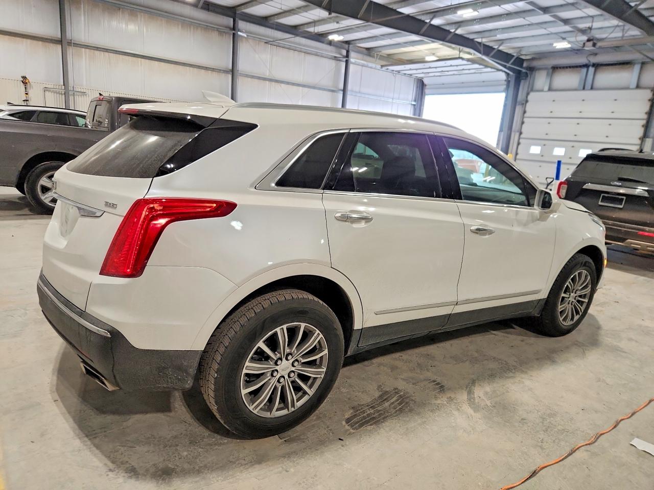 2019 CADILLAC XT5 LUXURY photo 7