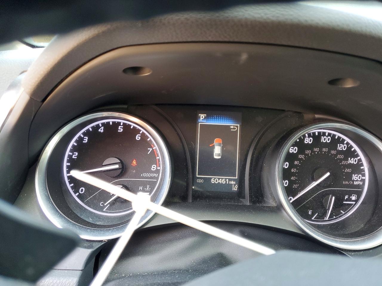 2019 TOYOTA CAMRY L photo 9