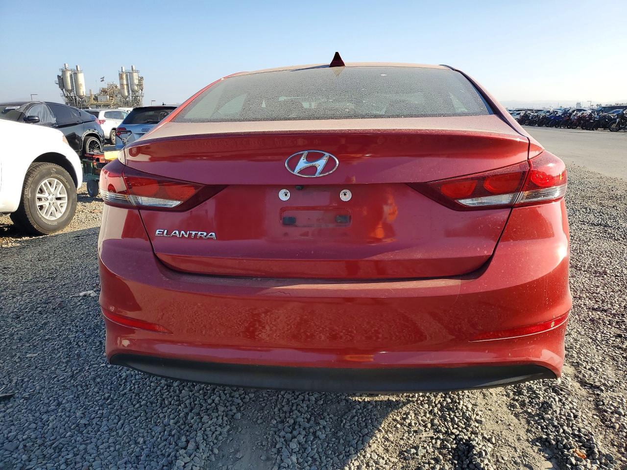 2017 HYUNDAI ELANTRA SE photo 6