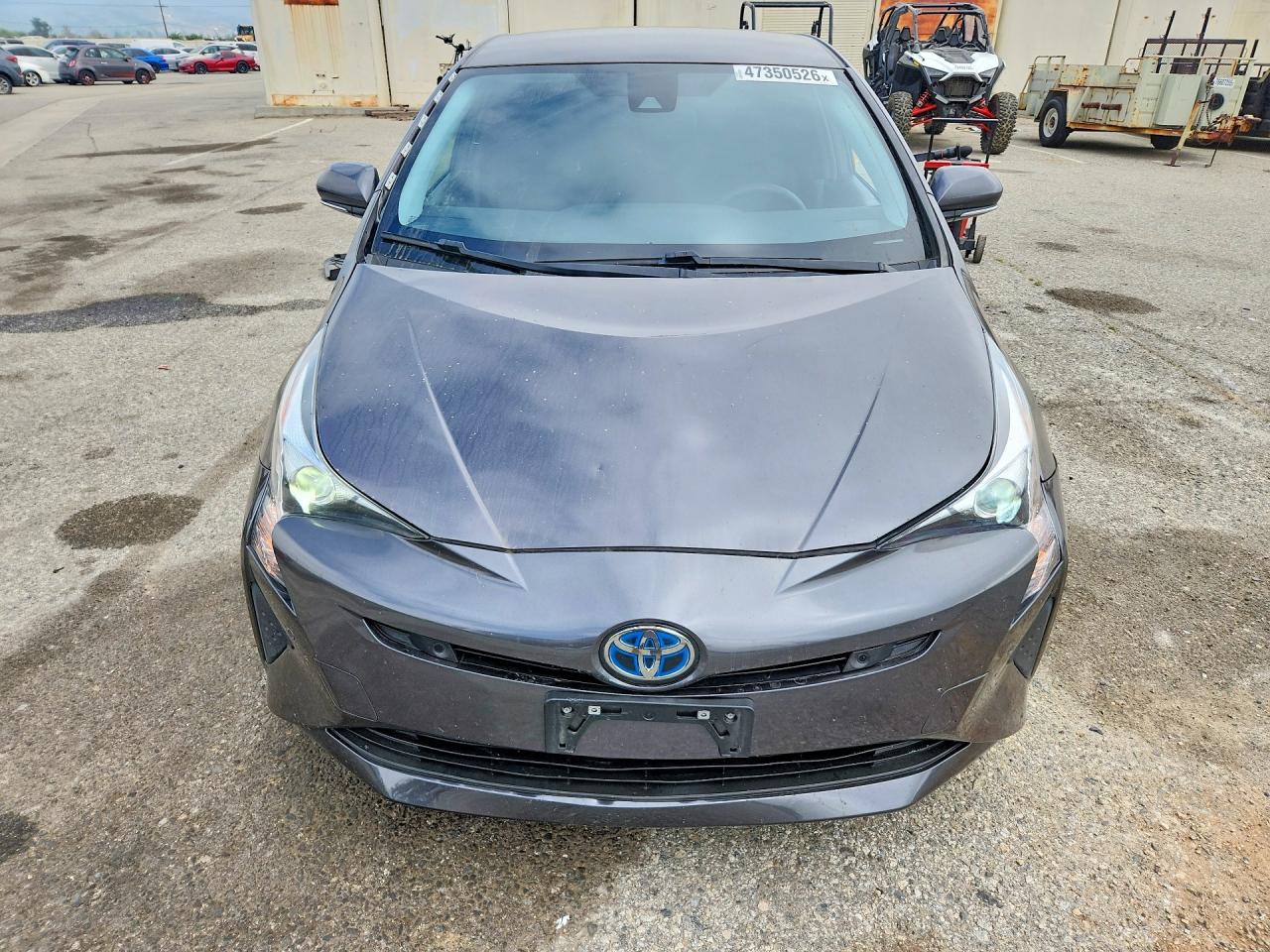 2017 TOYOTA PRIUS TWO photo 9