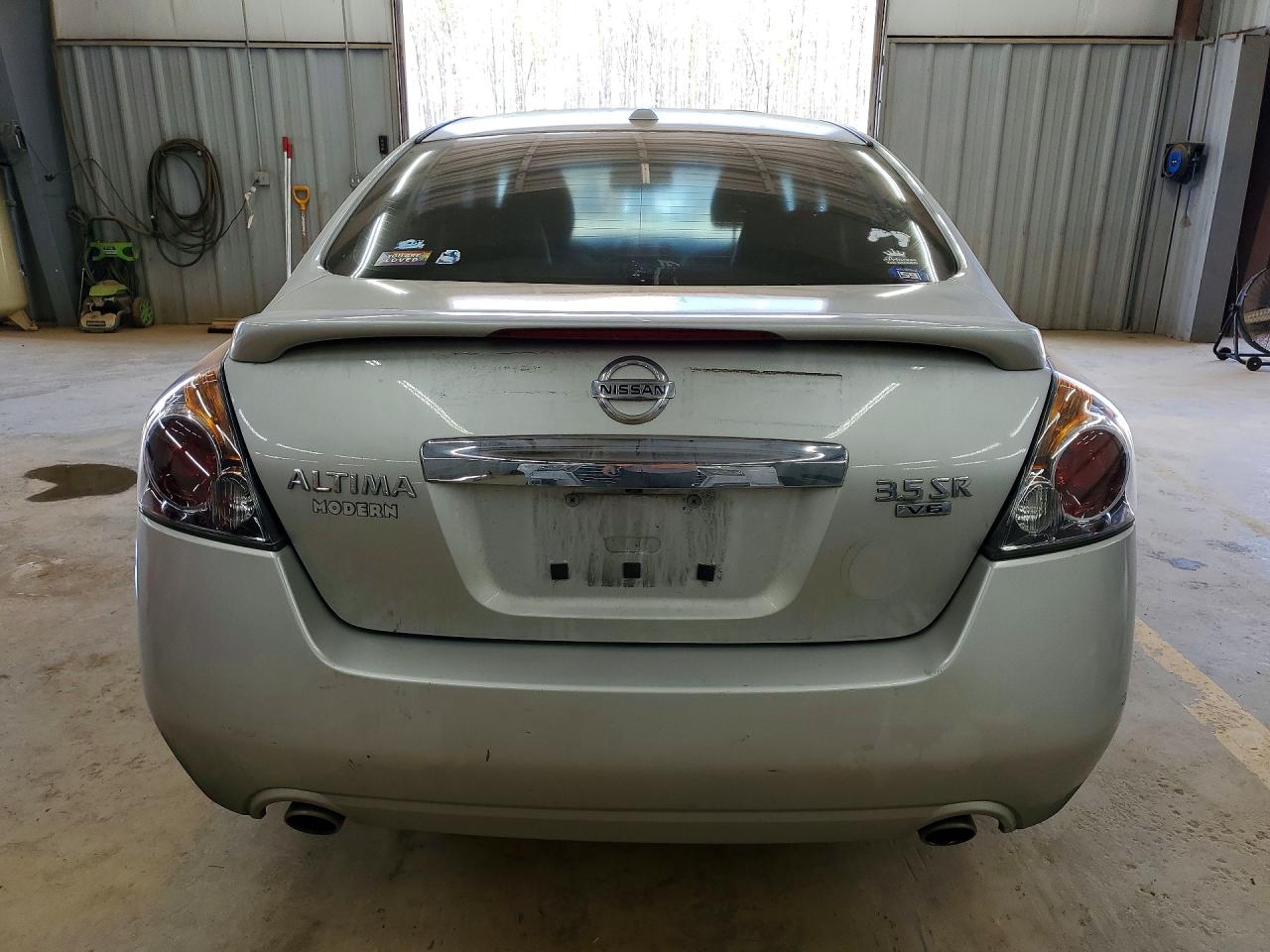 2011 NISSAN ALTIMA 3.5 SR photo 16
