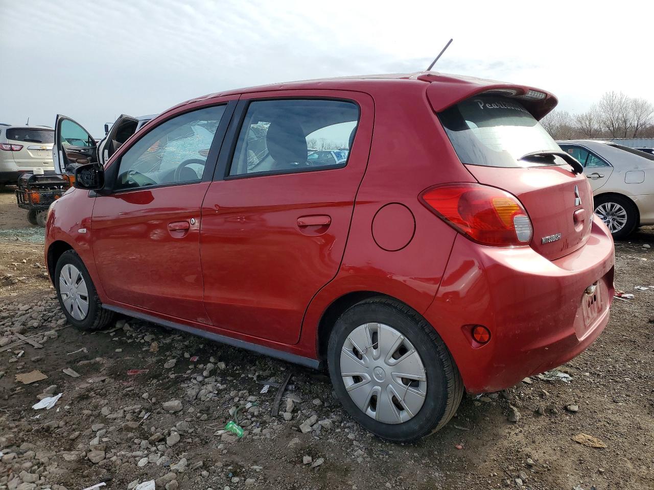 2015 MITSUBISHI MIRAGE DE photo 3