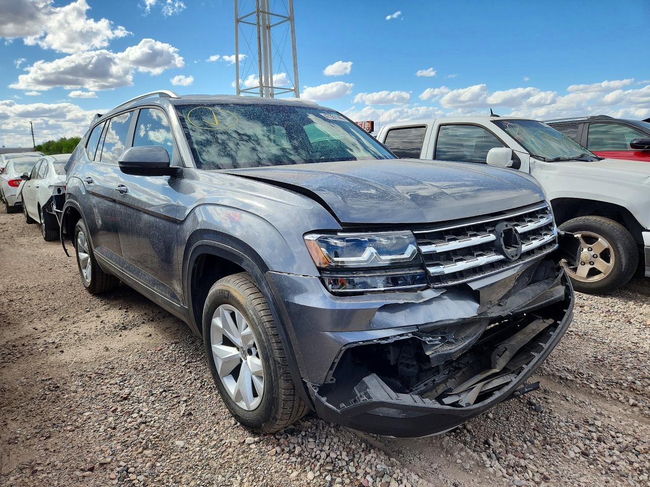2018 VOLKSWAGEN ATLAS S photo 4