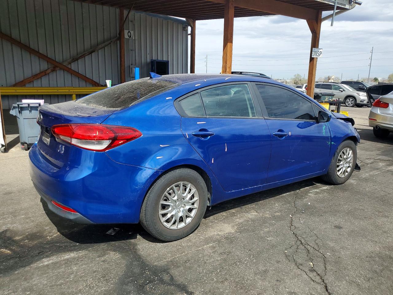 2017 KIA FORTE LX photo 7
