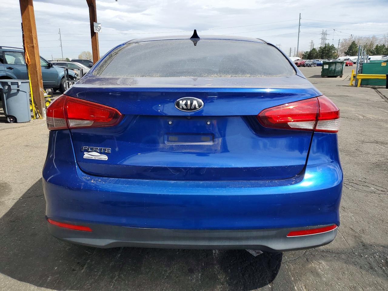 2017 KIA FORTE LX photo 16