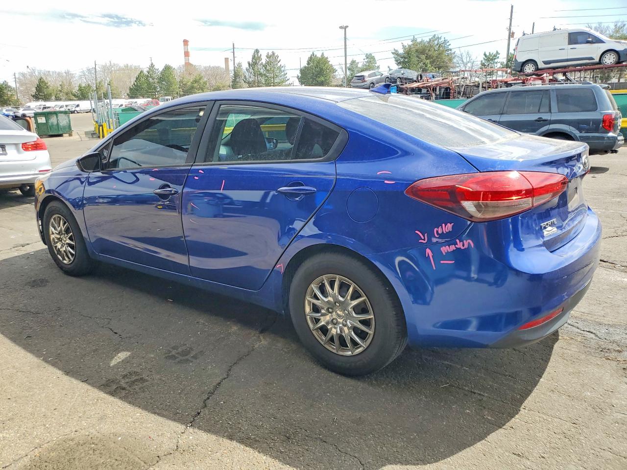 2017 KIA FORTE LX photo 4