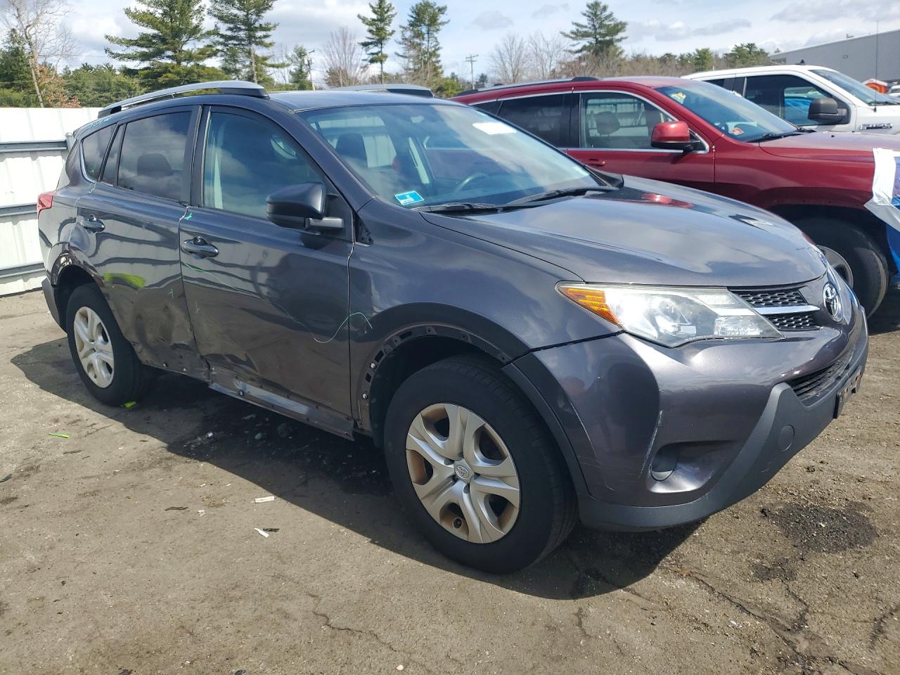 2015 TOYOTA RAV4 LE photo 10