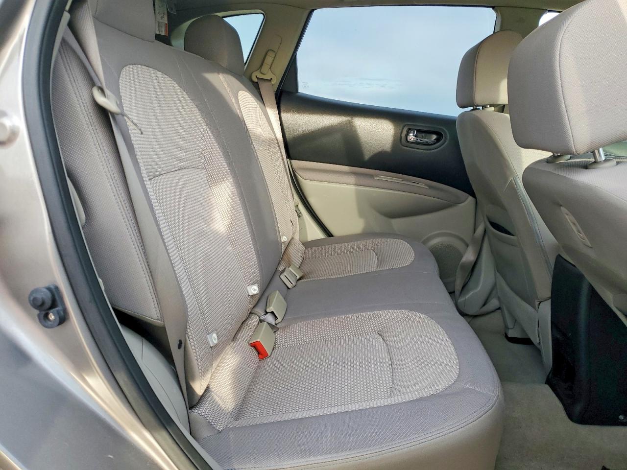 2013 NISSAN ROGUE S photo 21