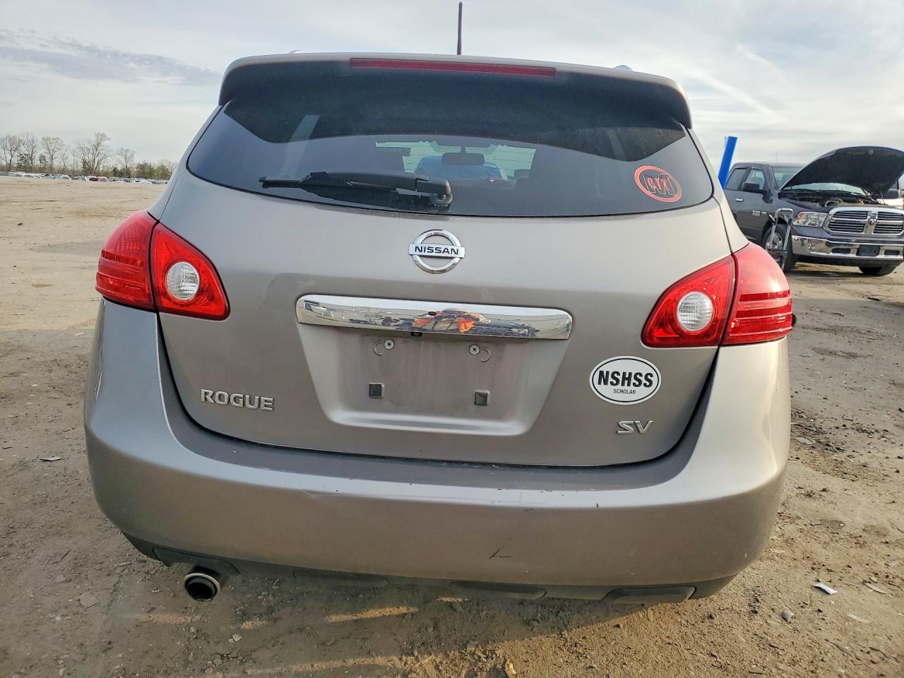 2013 NISSAN ROGUE S photo 11