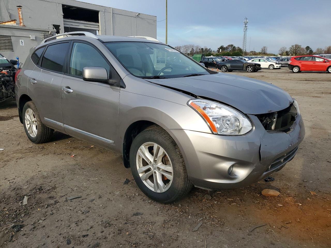 2013 NISSAN ROGUE S photo 7