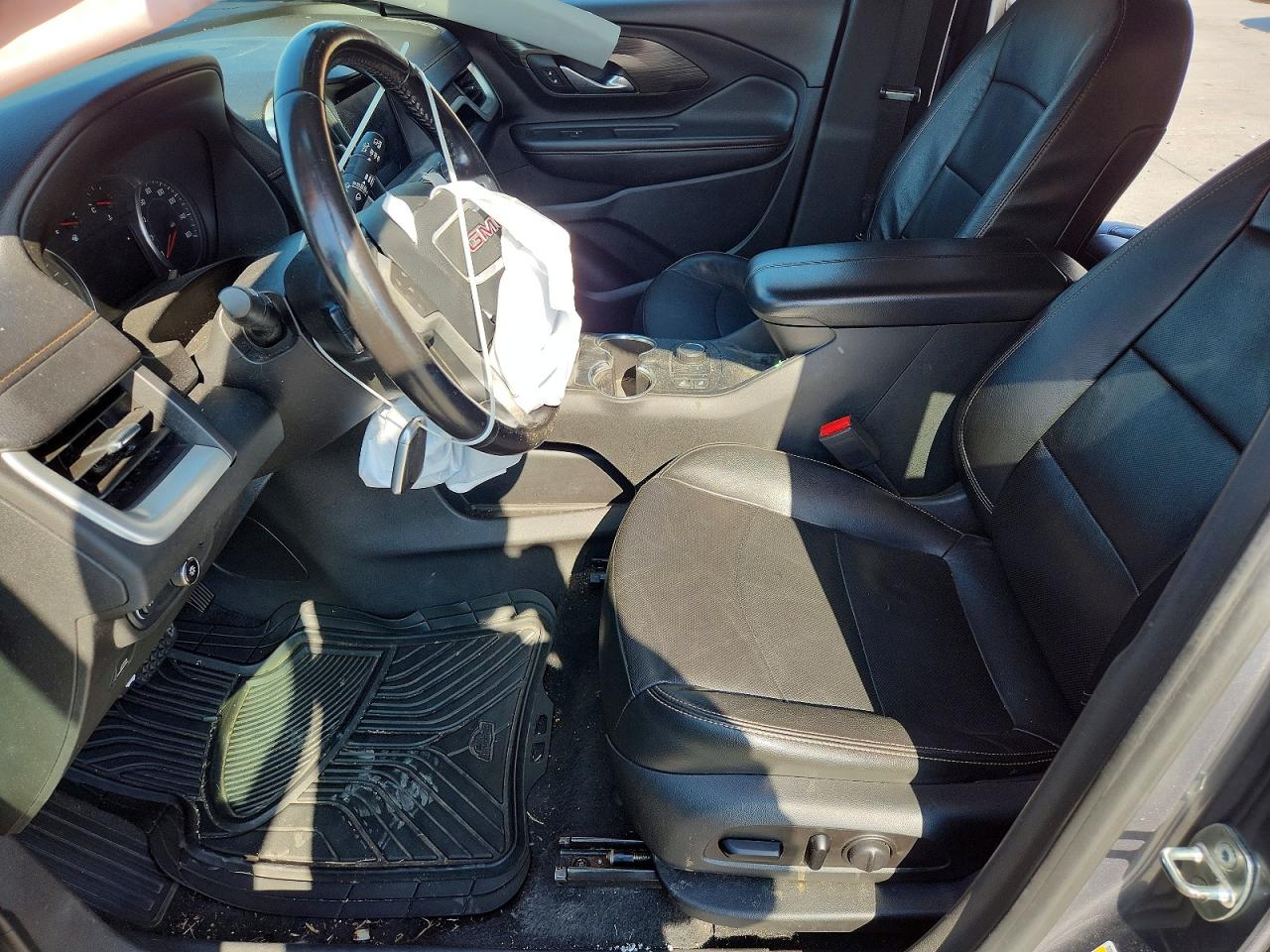 2020 GMC TERRAIN SLT photo 13