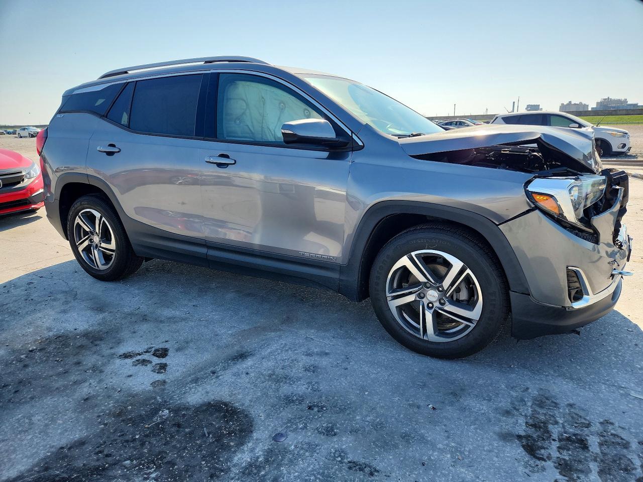 2020 GMC TERRAIN SLT photo 7
