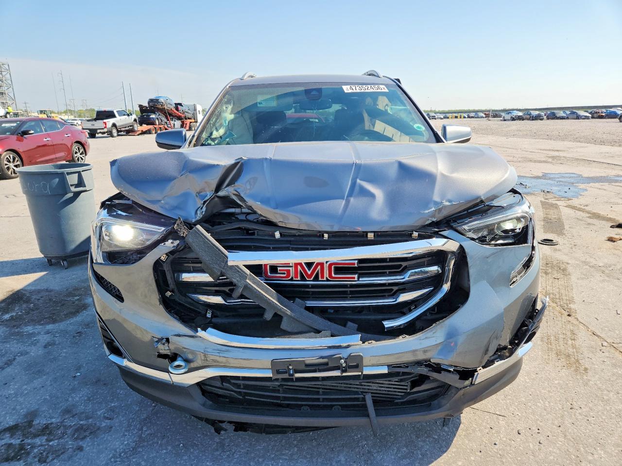 2020 GMC TERRAIN SLT photo 9